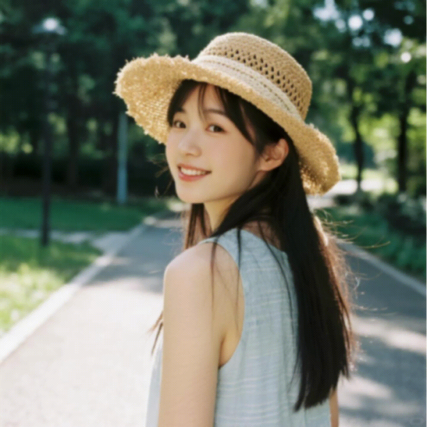 AI放大变高清 8月23日 (1).gif